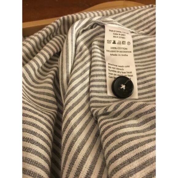 Steven Alan Gray/White Stripe Cotton Split neck Oversized Top NWT Sz M - Picture 3 of 6